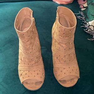 TORRID shoes 11 wide